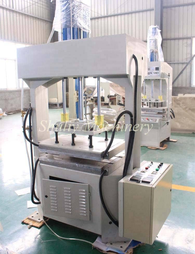 Egg tray packing machine