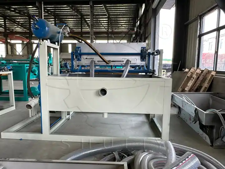 White quail egg tray machine
