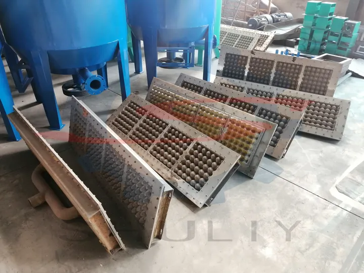 4 x 8 egg carton molds