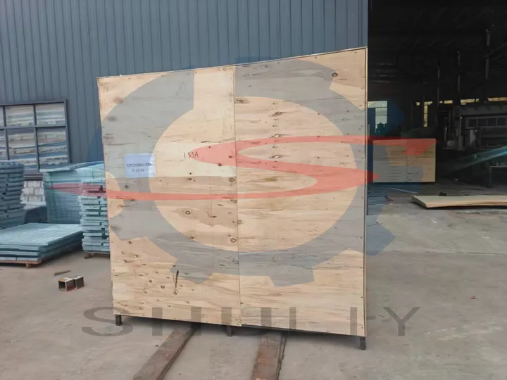 Small egg tray making machine packaging