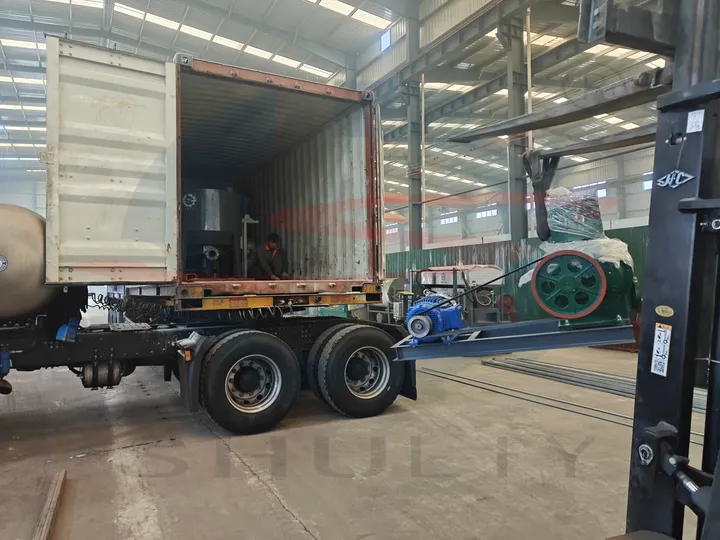 Egg tray machine loading truck factory delivery